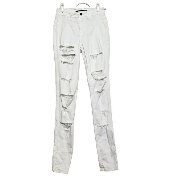 Fashion Nova White Distressed Skinny Jeans Size 24 - Picture 2 of 6